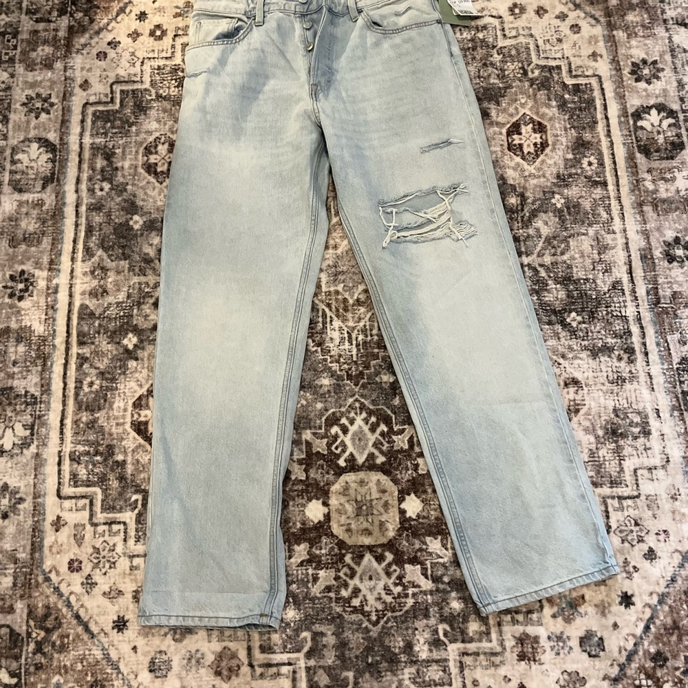 Light Blue Distressed women’s  Jeans
